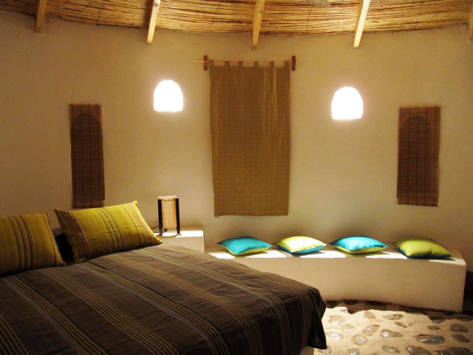 Rancho Quitapenas Bungalows Сан Педро де Атакама Екстериор снимка