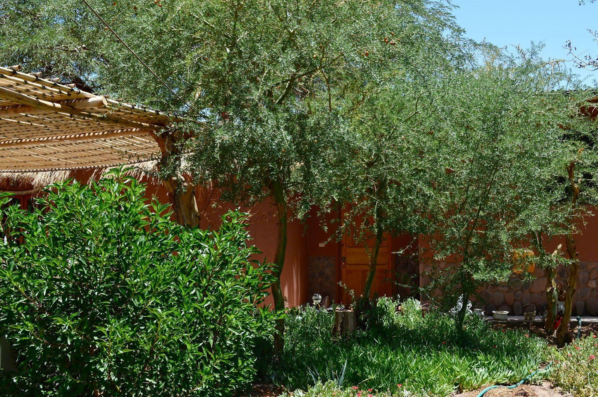 Rancho Quitapenas Bungalows Сан Педро де Атакама Екстериор снимка