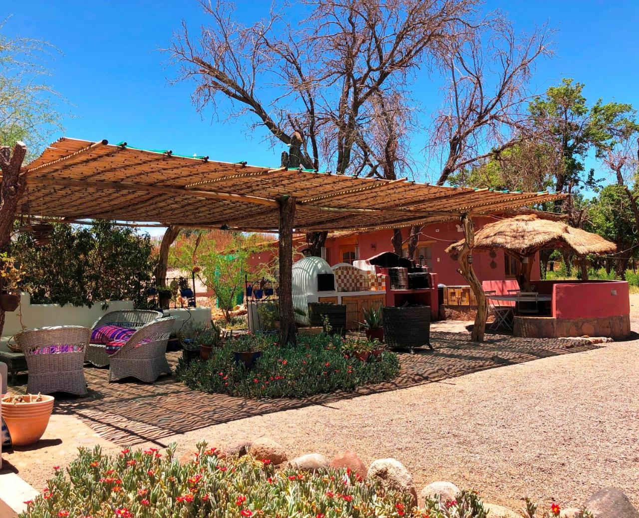 Rancho Quitapenas Bungalows Сан Педро де Атакама Екстериор снимка