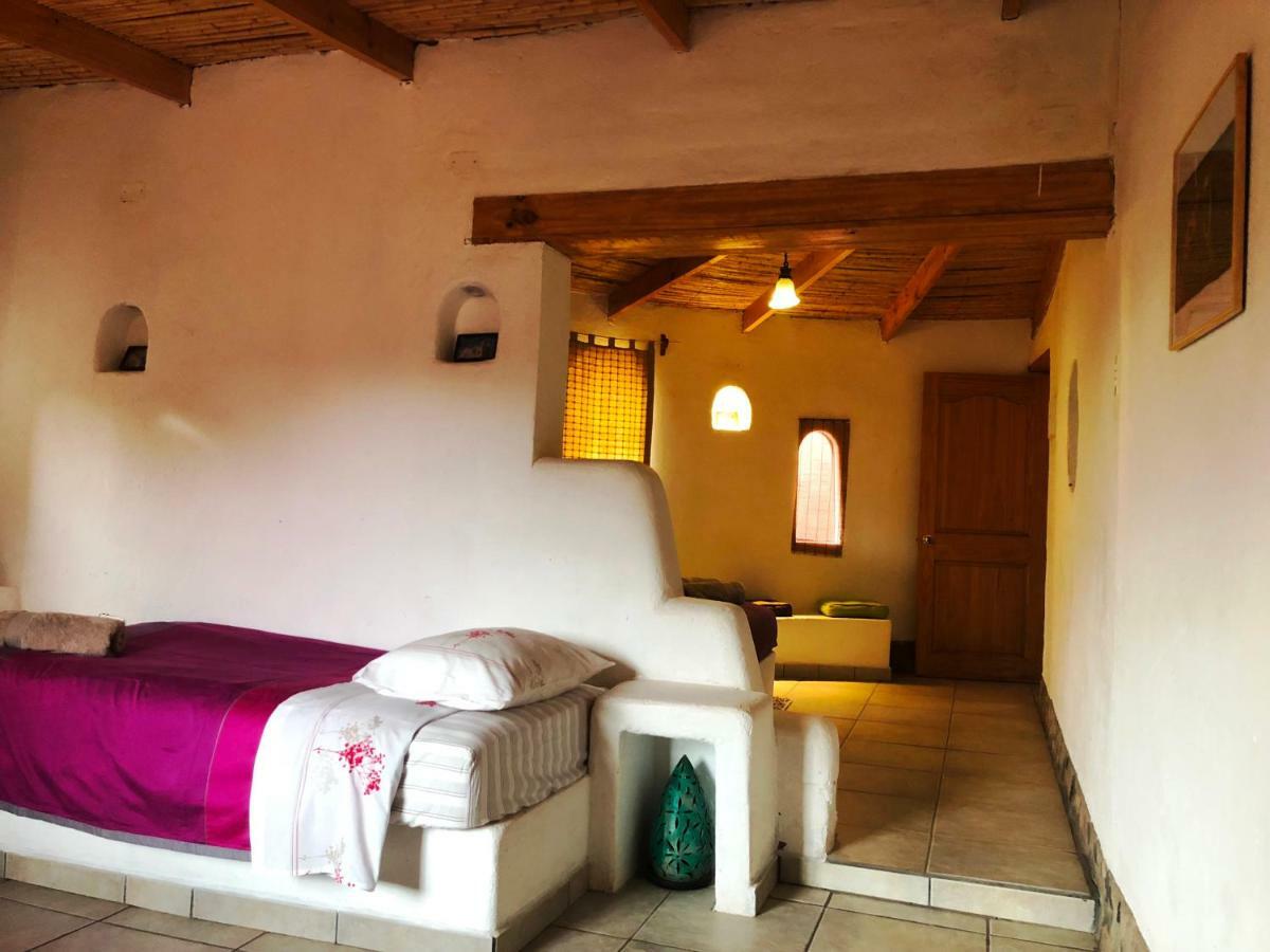 Rancho Quitapenas Bungalows Сан Педро де Атакама Стая снимка