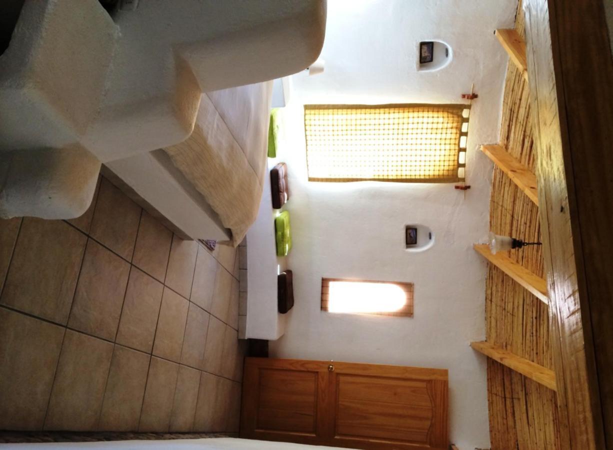 Rancho Quitapenas Bungalows Сан Педро де Атакама Стая снимка